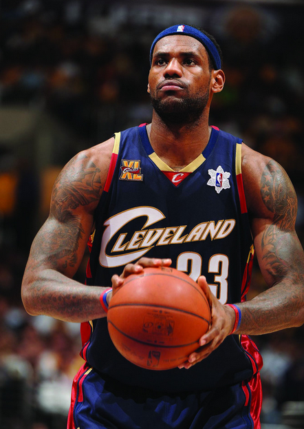 爆冷！凯尔特人138-129击败魔术，霍华德空砍30分难救主（冷门！凯尔特人138-129力擒魔术，霍华德轰30分仍难挽败局）