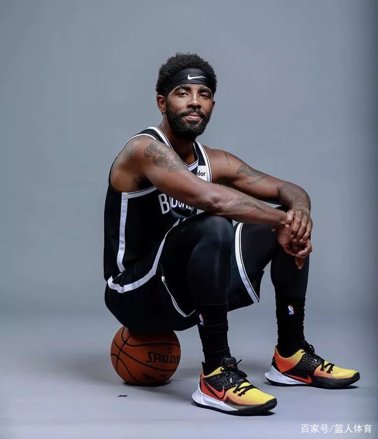 萨拉赫全场数据：出场44分钟2射0正，送出4次关键传球（萨拉赫本场表现：出战44分钟，2次射门0射正，贡献4次关键传球）